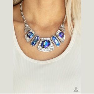 Paparazzi Futuristic Fashionista Necklace and Earring Set